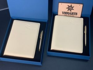 Bộ quà tặng sổ tay và bút in logo Đoàn