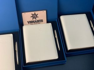 Bộ quà tặng sổ tay và bút in logo Đoàn