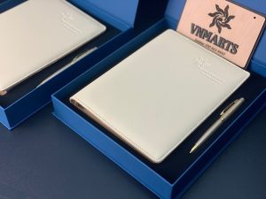 Bộ quà tặng sổ tay và bút in logo Đoàn