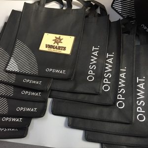 Túi tote và dây đeo thẻ in logo Đoàn